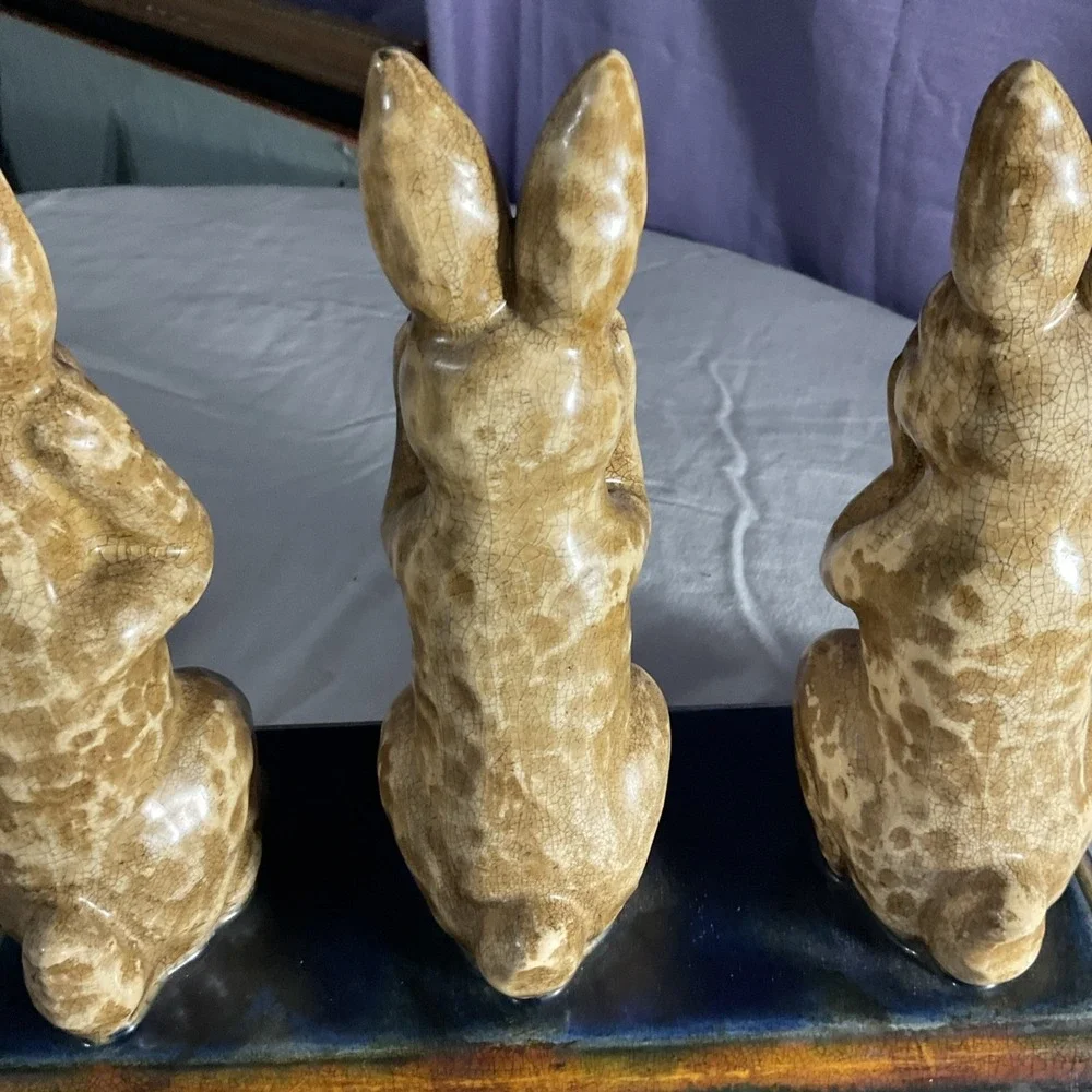 Three Wise Hares Rabbit Statue Bunny Heavy Ceramic Hear Speak See‎ No Evil